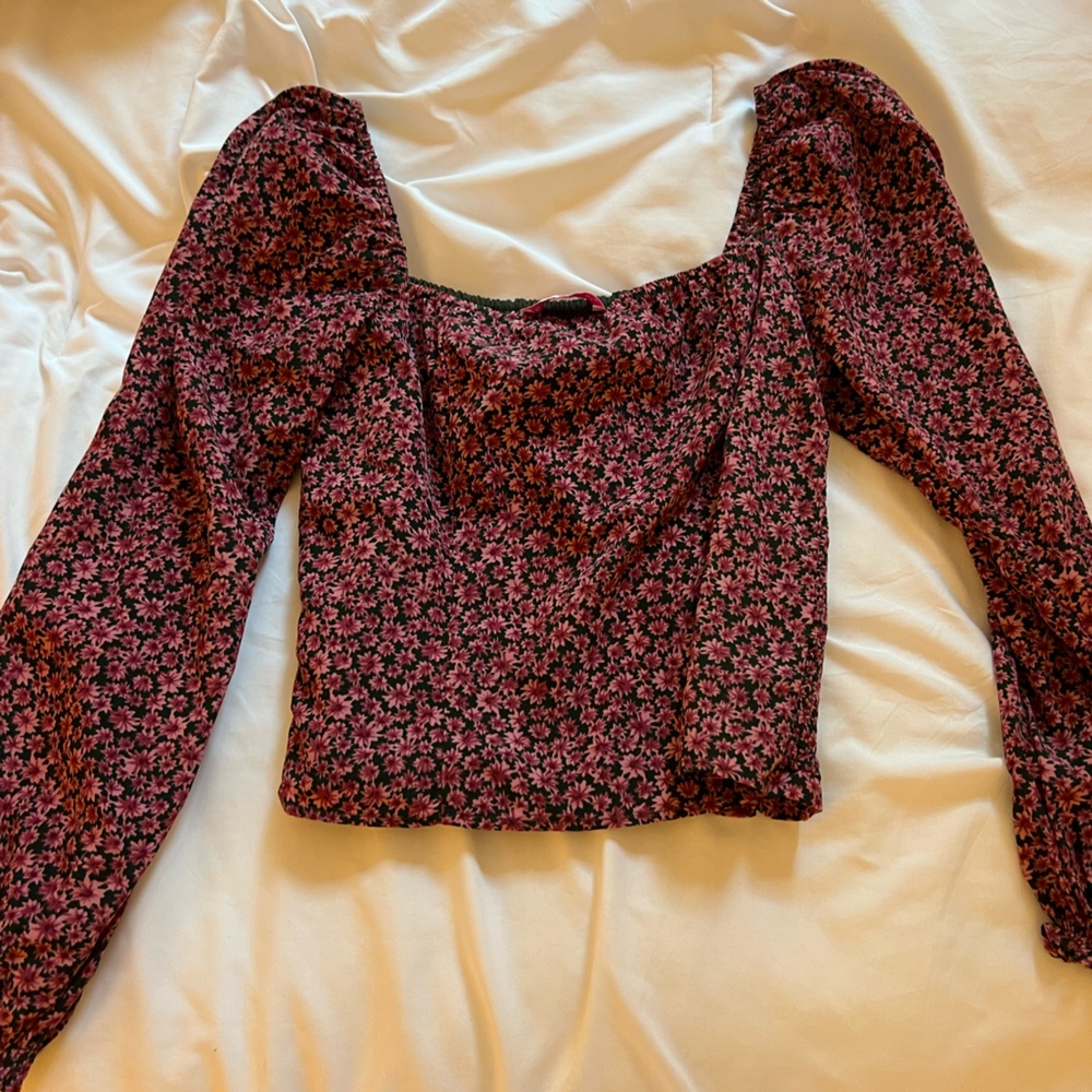 Size small buddy love square neck top